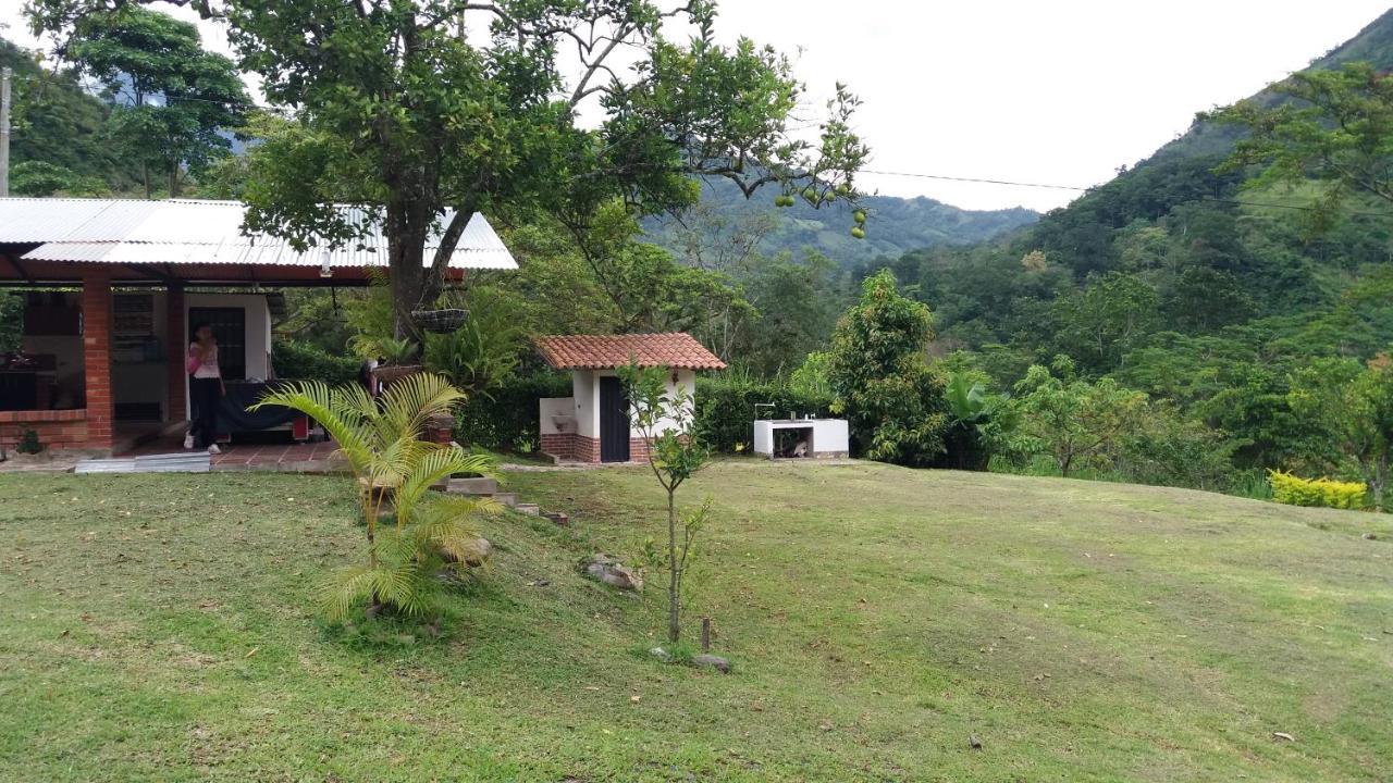 Hôtel Camping Arboledas à Bochalema Extérieur photo